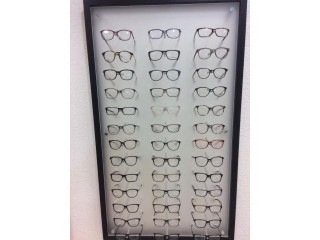 presentoirs-pour-lunettes-optique