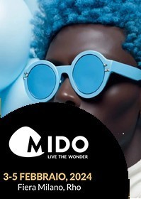 une-opticienne-qualifie-cfc-ou-bts-avec-equivalence-sefri-big-3